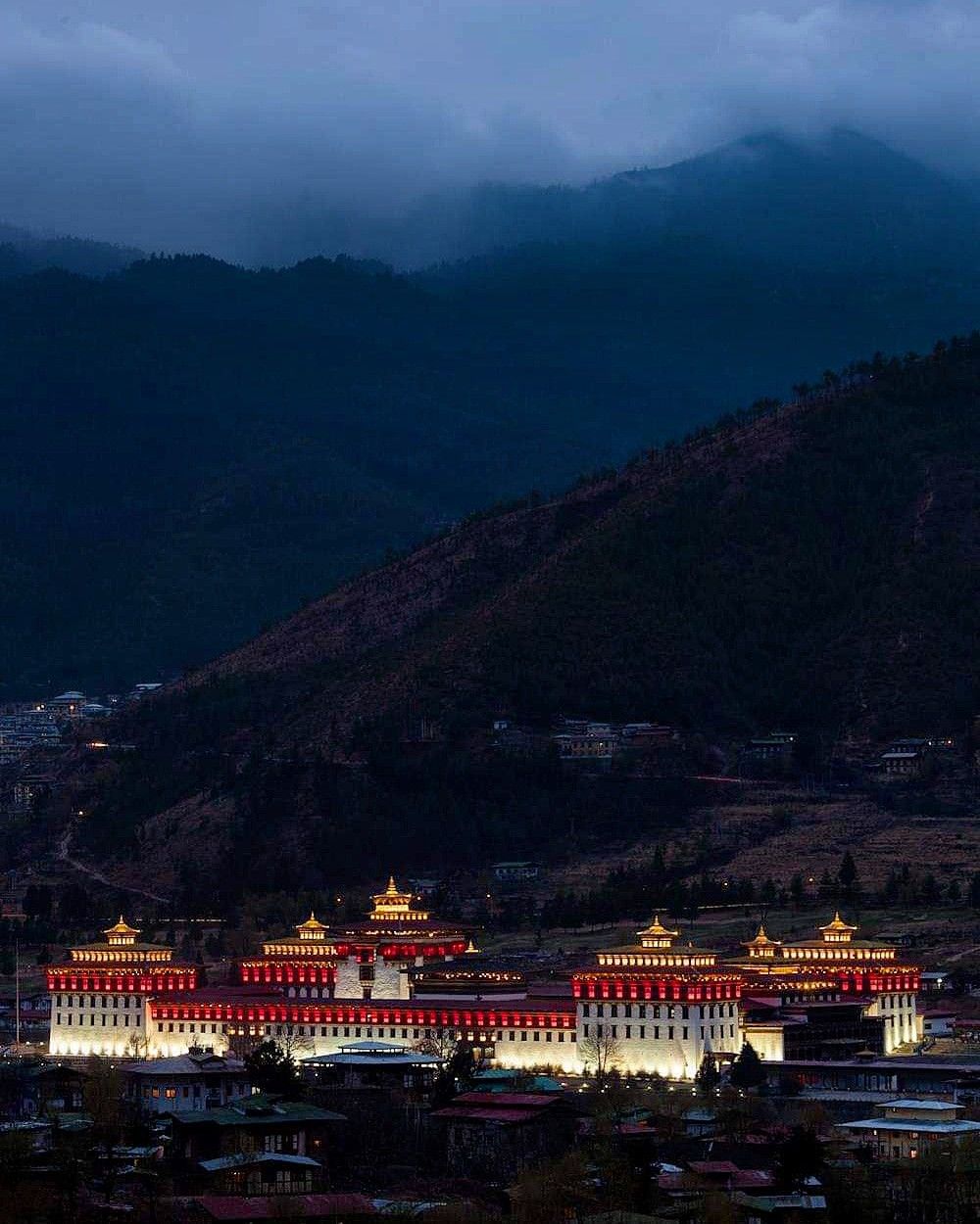 Tashichho Dzong illuminated at night in Thimphu